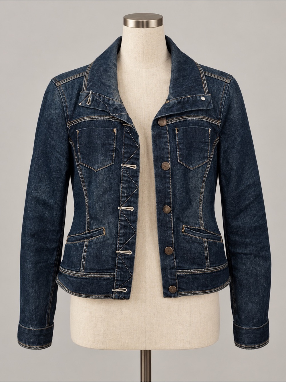 JW Style Women Small Dark Wash Denim Jacket Fitted Button Front Contrast Stitch